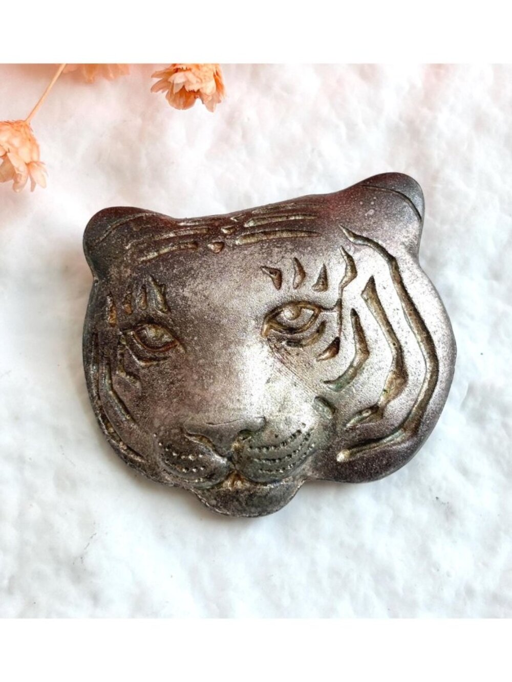Tiger Head Silver Toned Hand Carved Vintage Figural Brooch